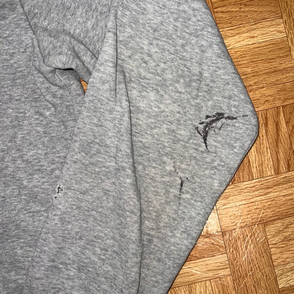 Medium grey adidas hoodie - Picture 2 of 5